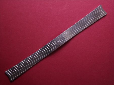 Ebel Stahl Metall-Armband, mit verdeckter Schließe, Länge: 156mm, Breite: 14,9mm am Gehäuse 12,8mm an der Schließe 