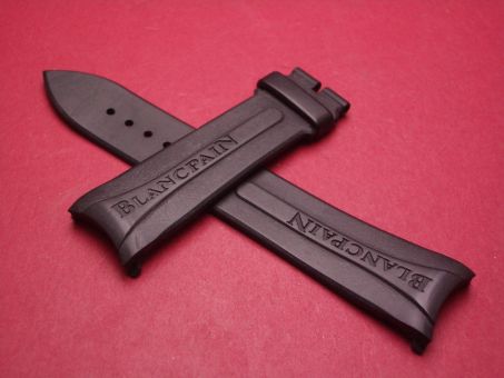 Blancpain Kautschuk-Armband, Breite: 18mm im Verlauf auf 16mm, Längen: Lochseite 105mm & Schließenseite 65mm, Farbe: schwarz, ohne Schließe, JBR64JAGC3300EDS 
