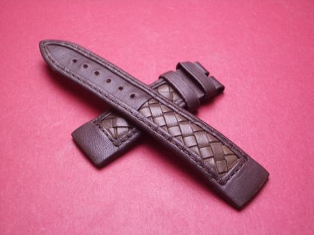 Breguet Lederarmband, Kalb, Breite: 18mm im Verlauf auf 16mm, Längen: Lochseite 105mm & Schließenseite 60mm, braun, ohne Schließe, GCU.386.8860.UM 