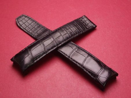 Baume & Mercier Leder-Armband, Krokodil, Breite: 19mm im Verlauf auf 18mm, Längen: Lochseite 115mm & Schließenseite 85mm, Farbe: schwarz, ohne Schließe, gebraucht 