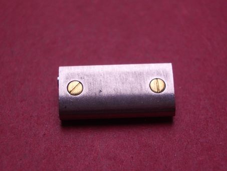 Cartier Anschluss-Glied, Stahl, 14mm, mit zwei Goldschrauben, gewölbt, ohne Hülse 