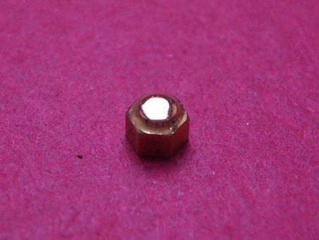 Cartier Krone, Gelbgold, sechseckig, mit innenliegender Dichtung, Ø 3,0mm, Höhe 2,5mm, gebraucht 