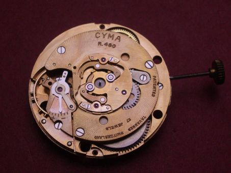 Uhrwerk Cyma Cal. 480, automatische Zentralsekunde, ohne Rotor und Stundenrad, als Ersatzteilspender 