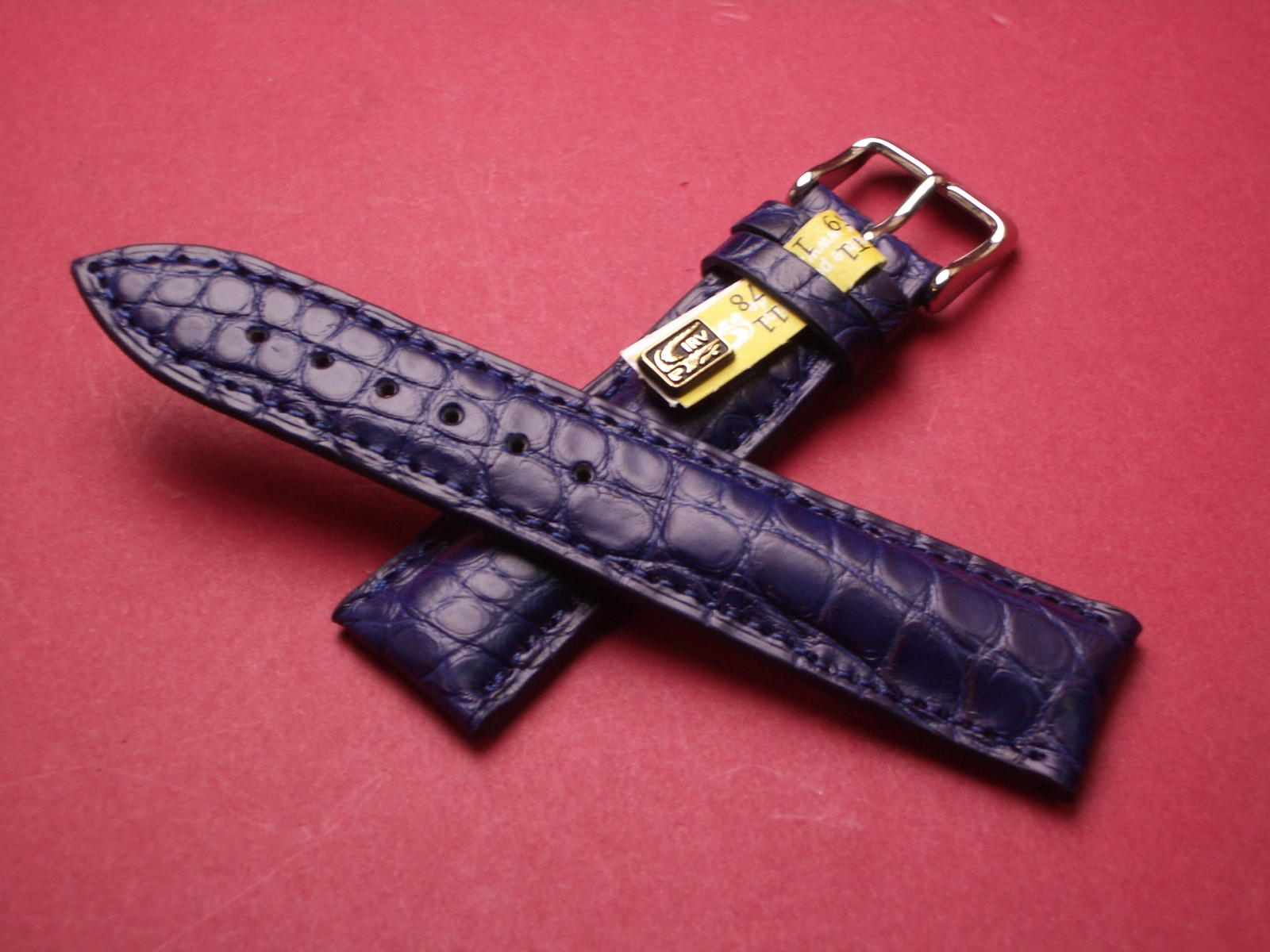 Uhren Römer | Louisiana Krokodil-Leder-Armband 21mm im Verlauf auf 18mm  Farbe: Blau | Ersatzteile, Werkzeug und alles für den Uhrmacherbedarf