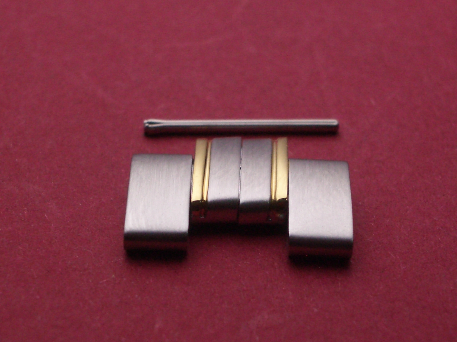 Uhren Römer Tissot Verlängerungsglied, Stahl /Gold, 16mm mit Splint  Ersatzteile, Werkzeug und alles für den Uhrmacherbedarf